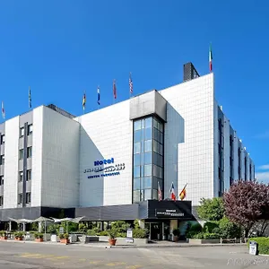 4* Hotel Airport